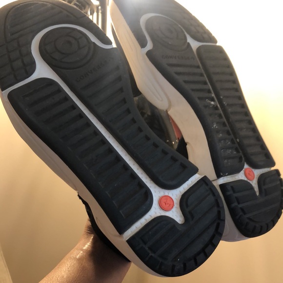 Converse. Flash sale $ - Picture 6 of 12